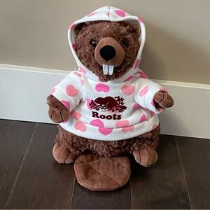 Roots Canada Love Beaver Valentines Heart Stuffie Plush